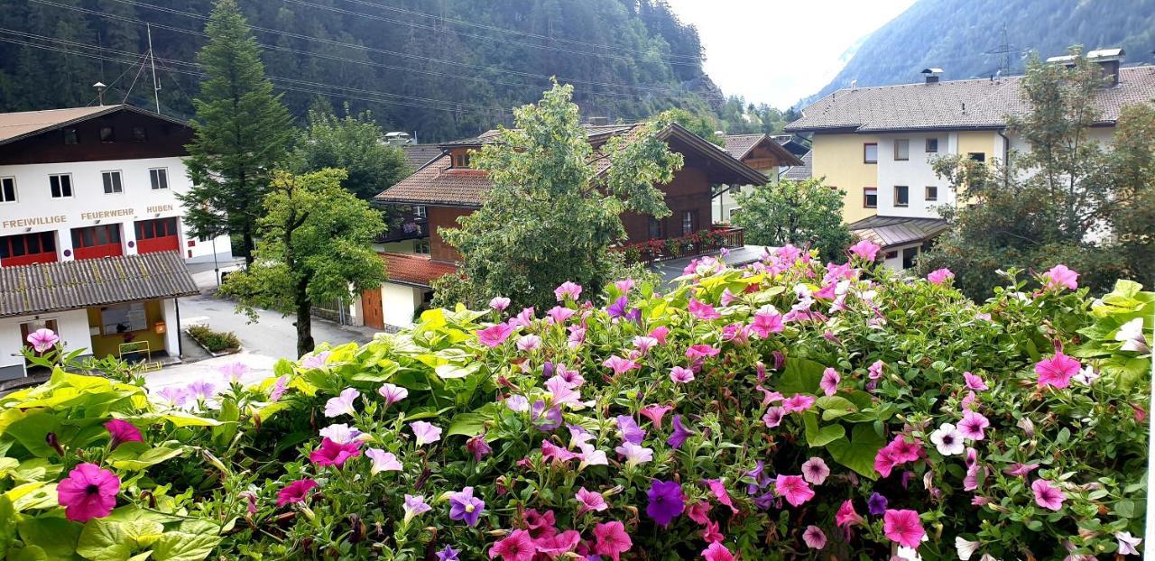 Gasthaus Post Appartement Matrei in Osttirol Buitenkant foto